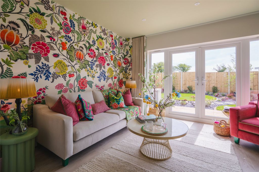 Property photo 3 of 10 3 - Picture No. 24