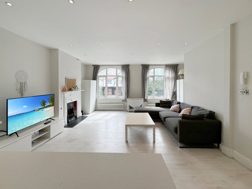 Property photo 3 of 16