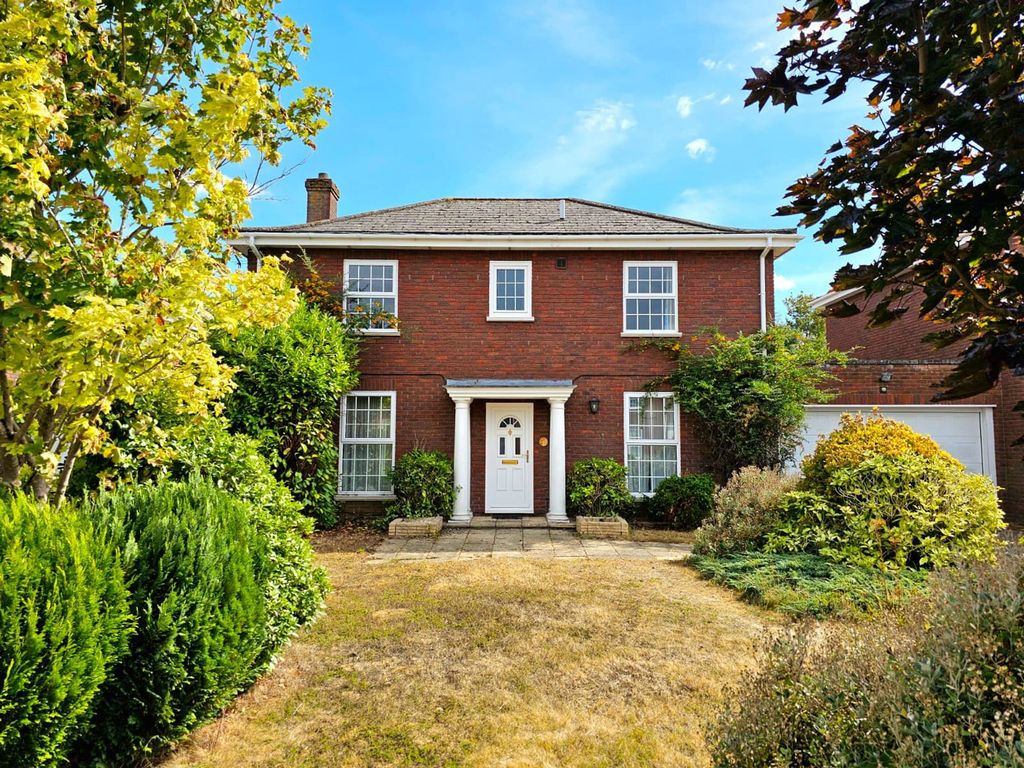 Property photo 1 of 24