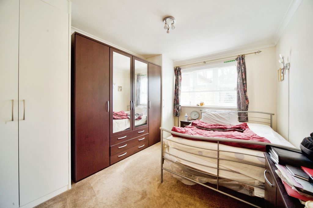 Property photo 2 of 12 Photography