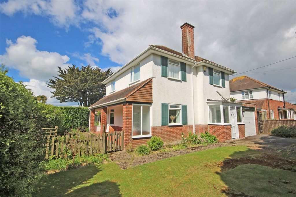 Property photo 2 of 18 Picture No. 23