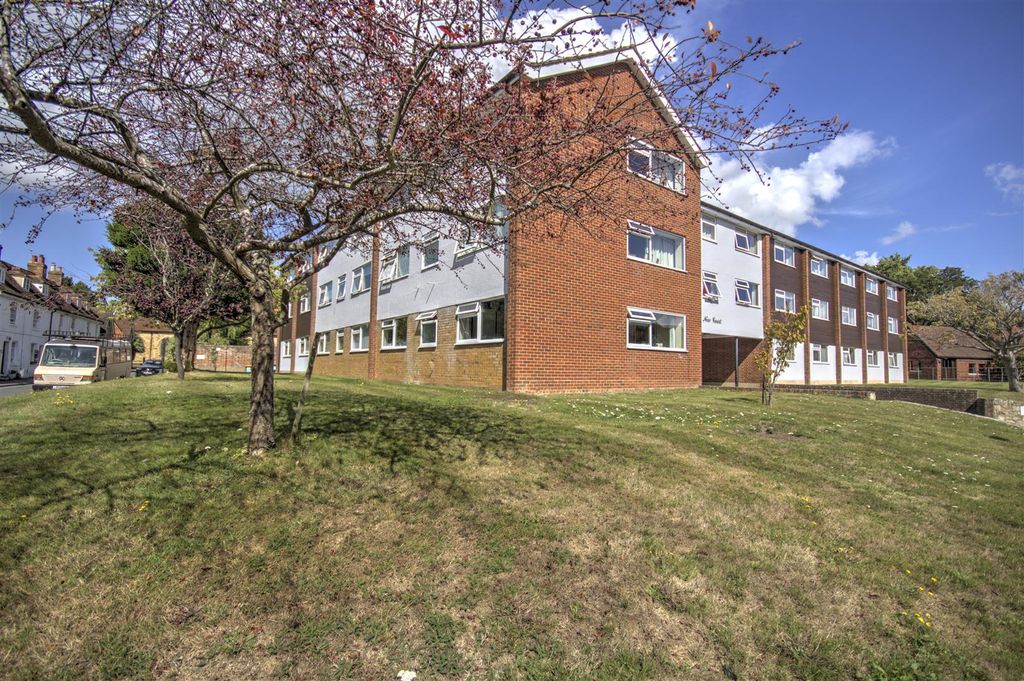 Property photo 1 of 12 Img_6864_5_6.Jpg