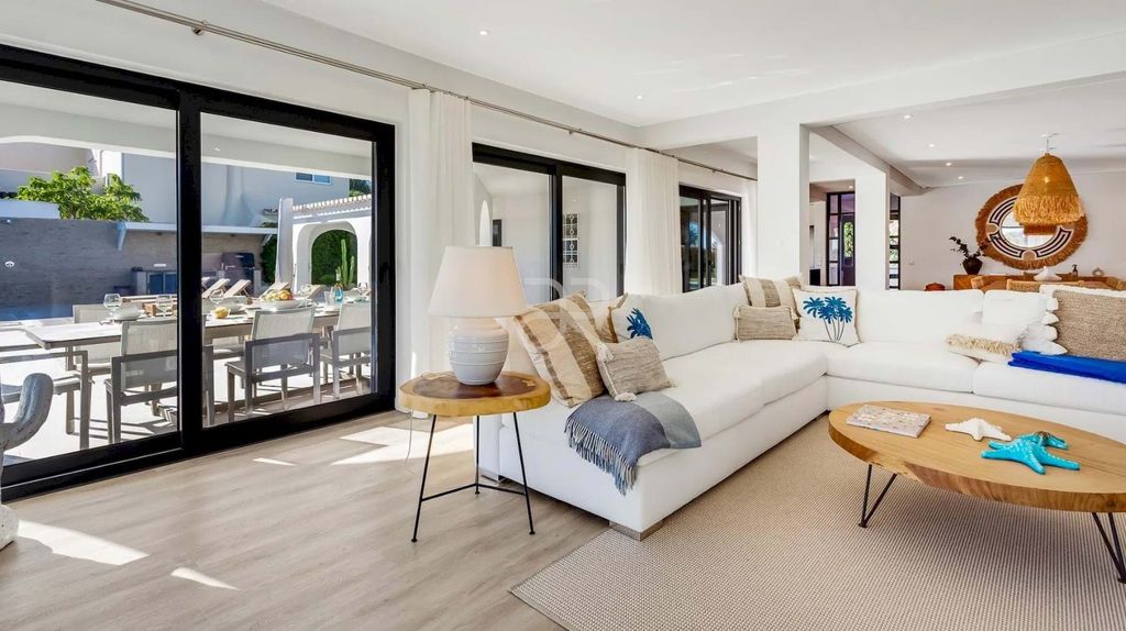 Property photo 3 of 22