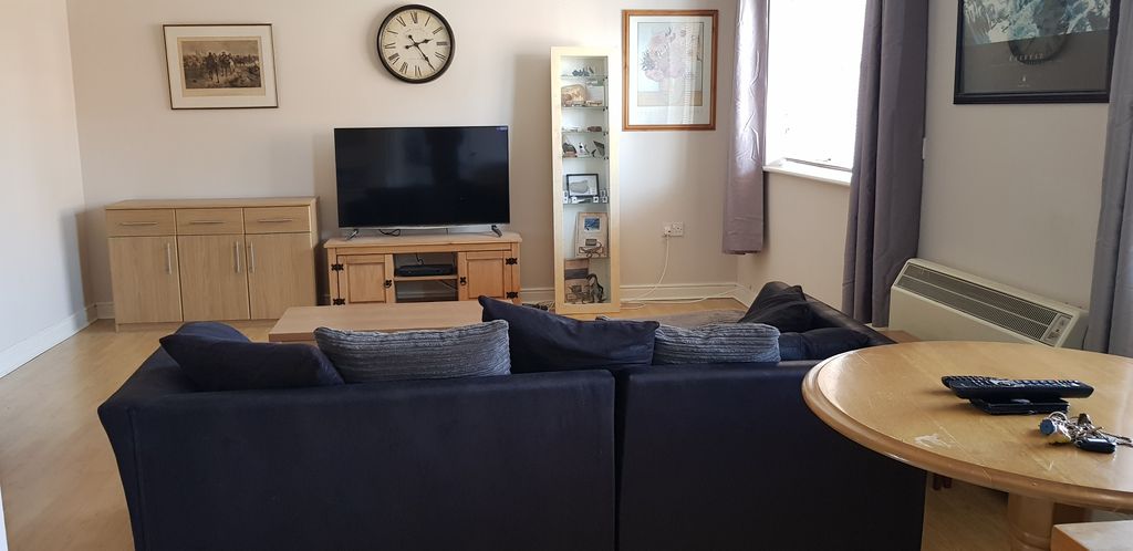 Property photo 1 of 6