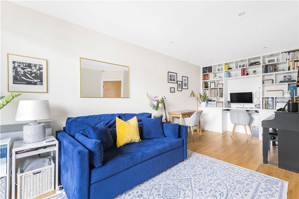 Property photo 2 of 9 Reception Room