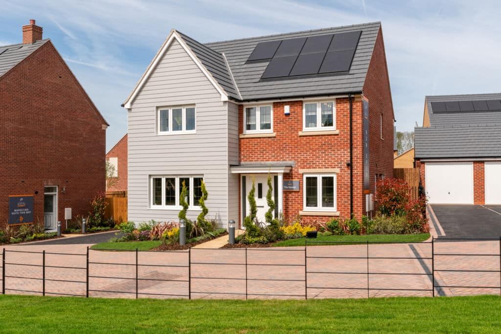 Property photo 1 of 16 The Severn