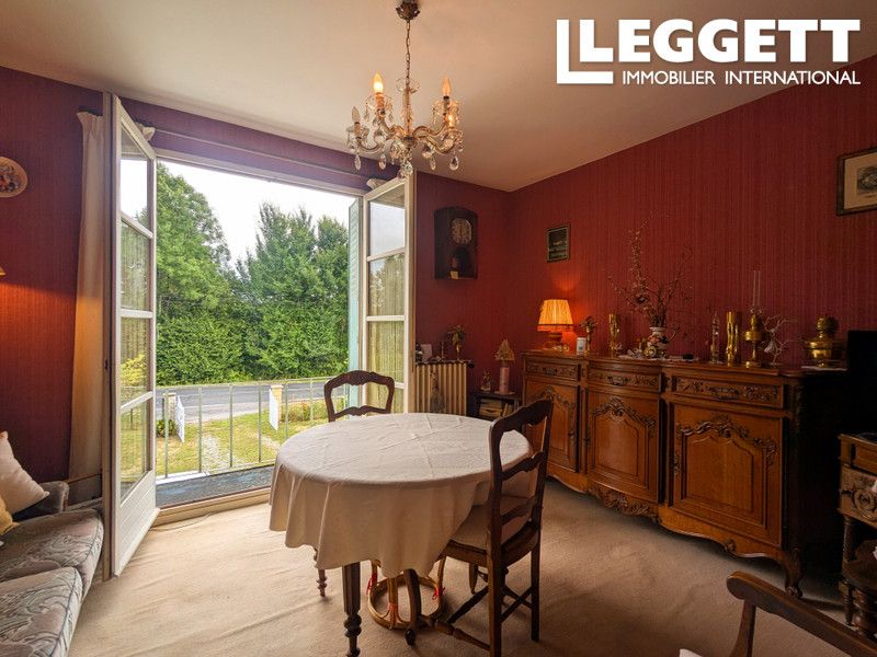 Property photo 2 of 10