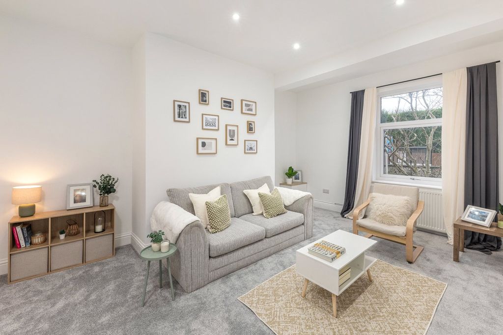 Property photo 2 of 15 Picture No. 06