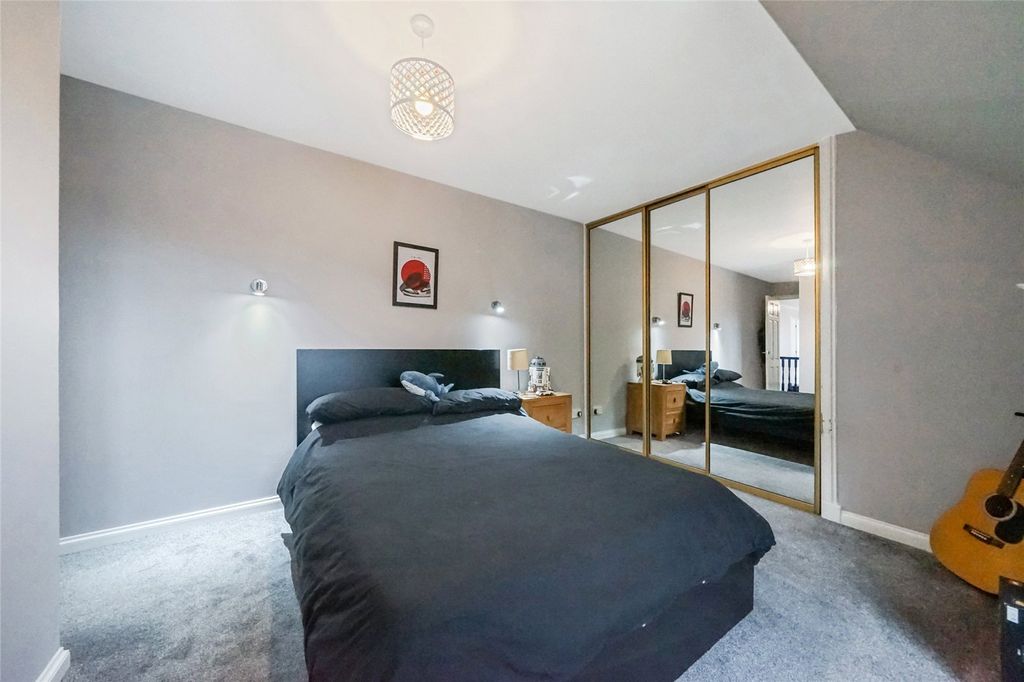 Additional image 17 of 5 bed detached house for saleGlassford Square, Tillicoultry, Clackmannanshire FK13