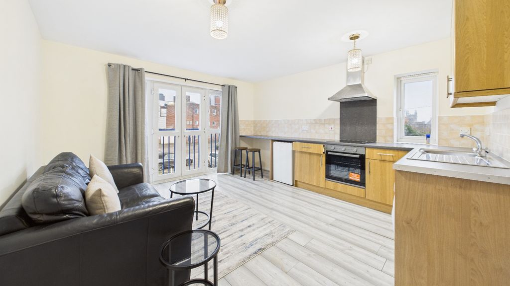 Property photo 3 of 8 2314464