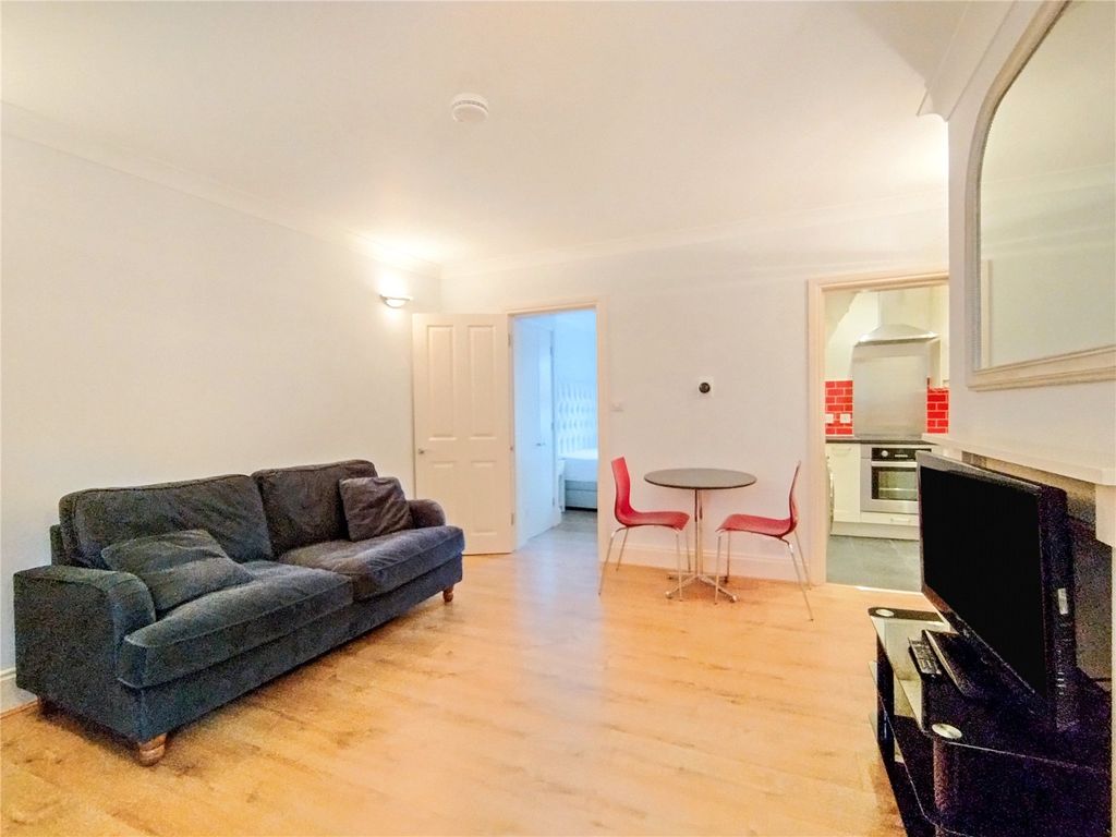 Property photo 1 of 6 Picture No. 23