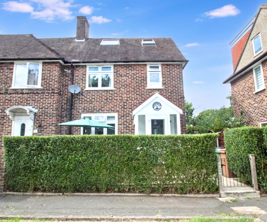 Property photo 1 of 24