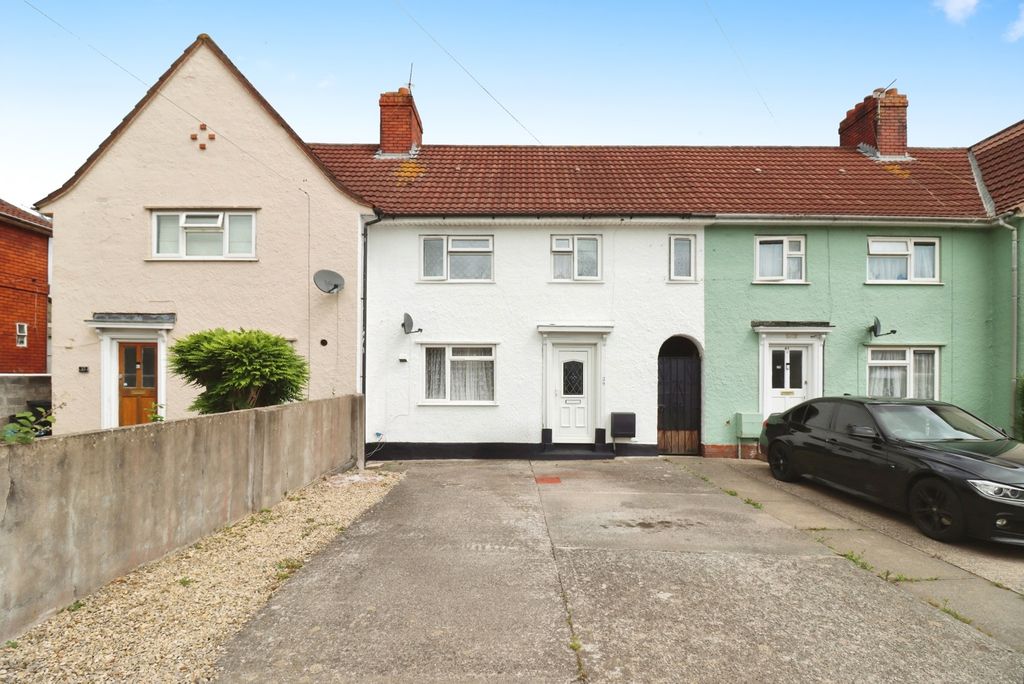 Property photo 1 of 17 Front Aspect