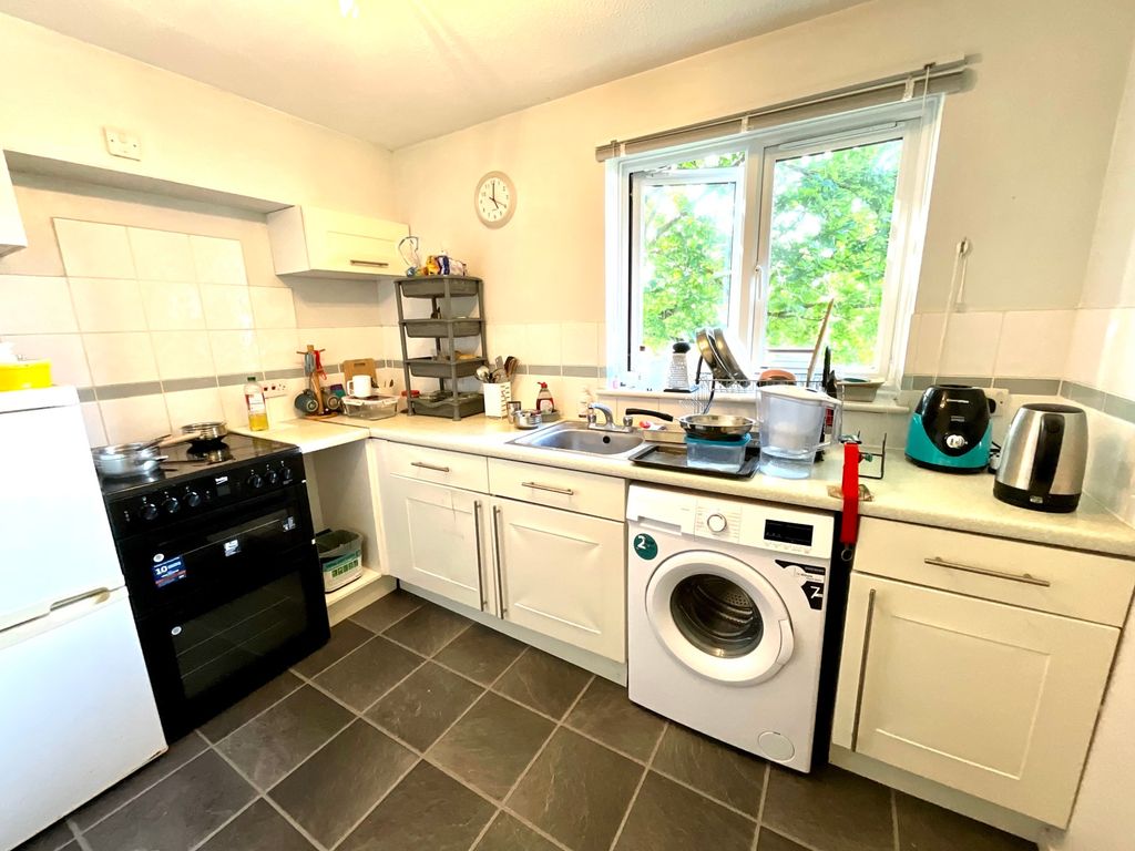 Property photo 3 of 6 Picture No. 09