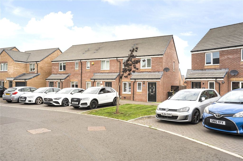 Property photo 2 of 16 Milligan Road