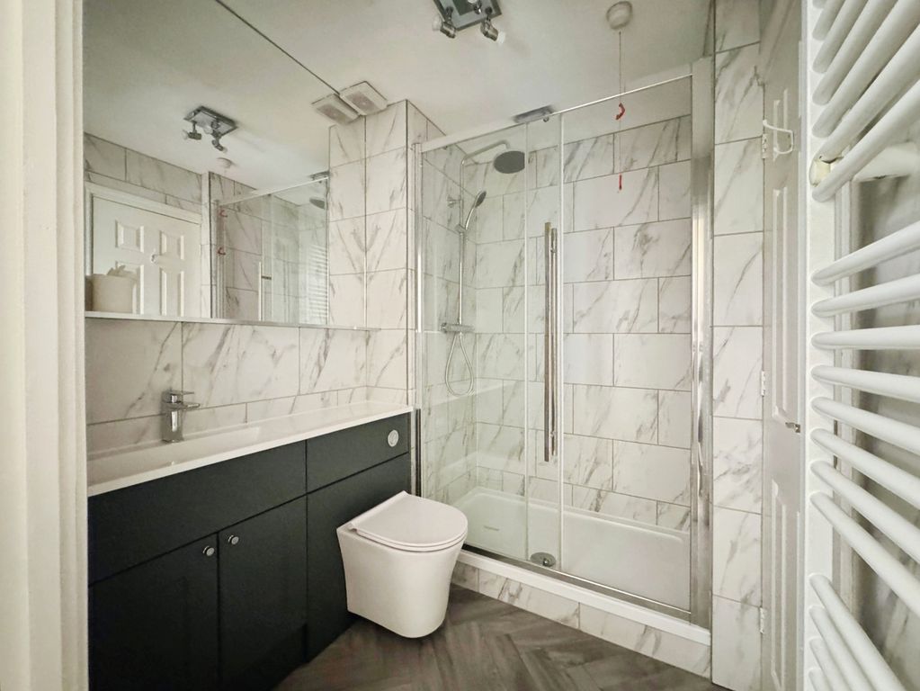 Property photo 3 of 13 Pbox-Img.Jpg