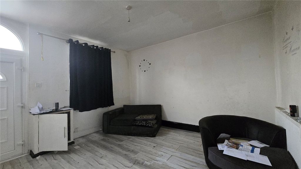 Property photo 3 of 12 Picture No. 03