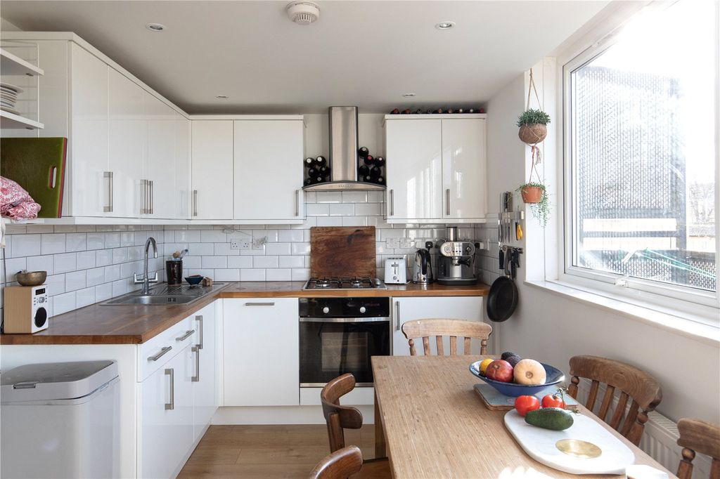 Property photo 1 of 14 Kitchen