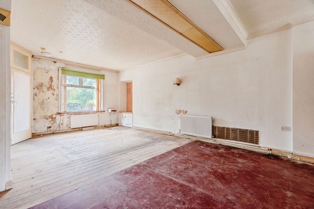 Property photo 2 of 14 Pbox-Img.Jpg