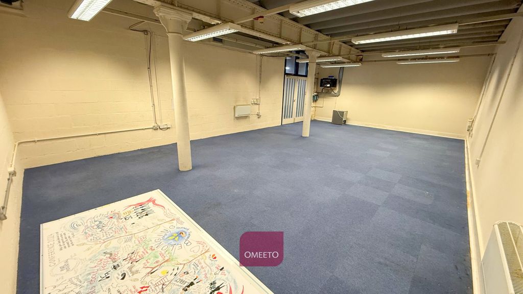 Property photo 1 of 7 Office To Let