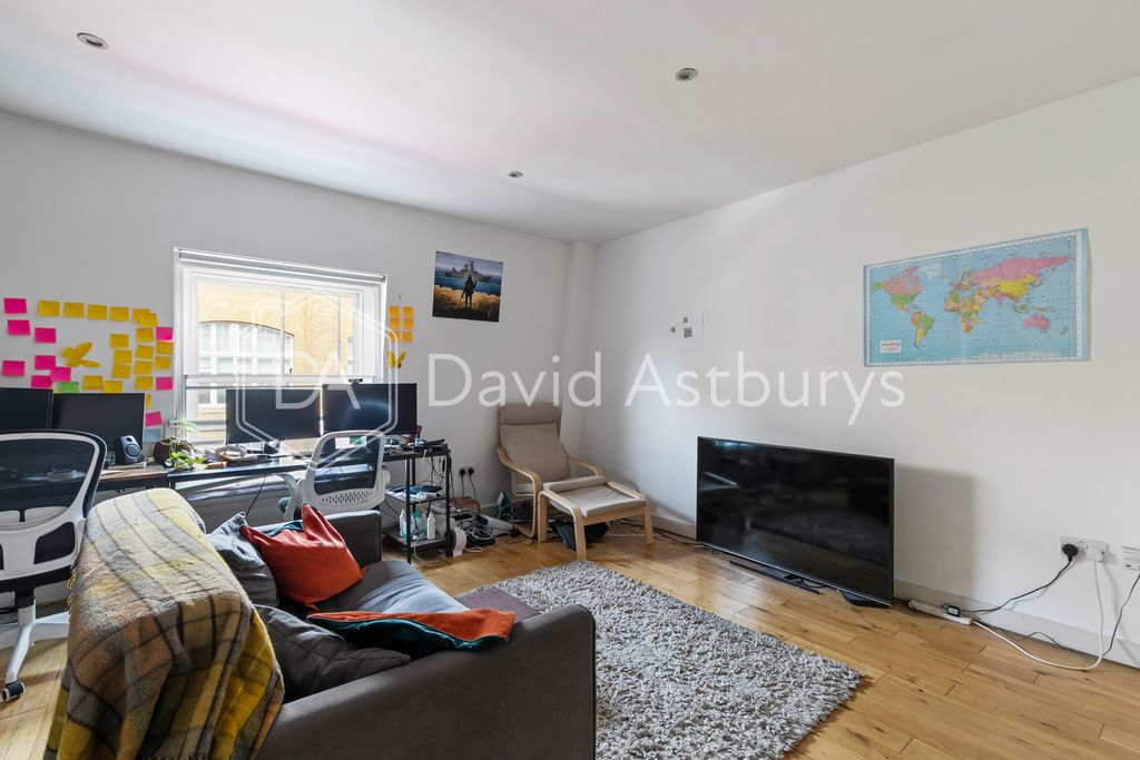 Property photo 3 of 9