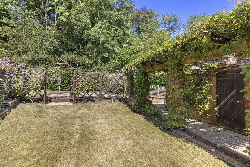 Property photo 2 of 13