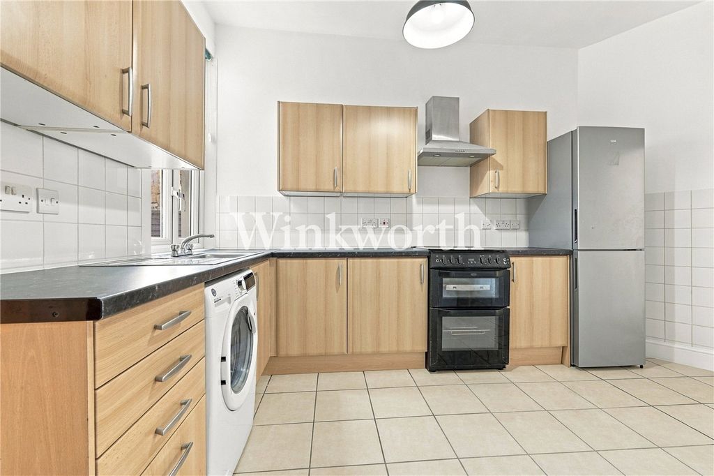 Property photo 2 of 12 Picture No. 07