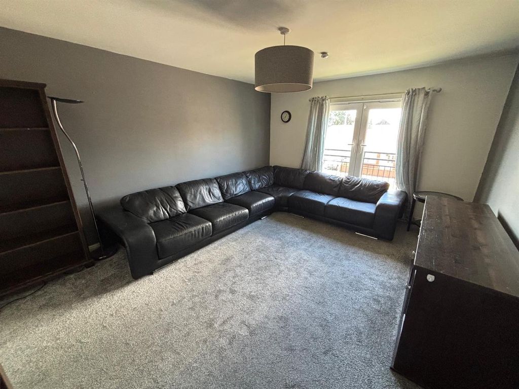 Property photo 2 of 8 Broadcairn 4.Jpg