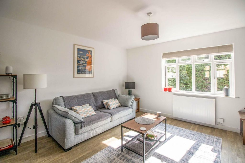 Property photo 3 of 18 A7Pddthgj0Mesjpqspfhtw.Jpg