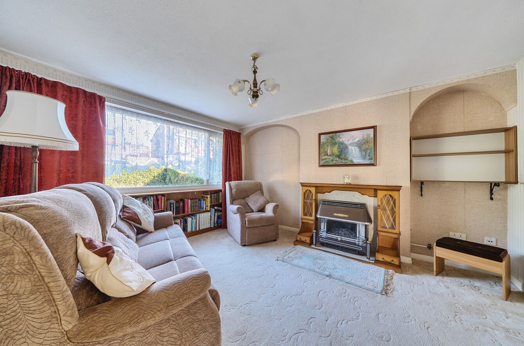 Property photo 2 of 22 1343821-16-68A6Ef...