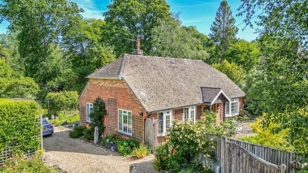 Property photo 1 of 16
