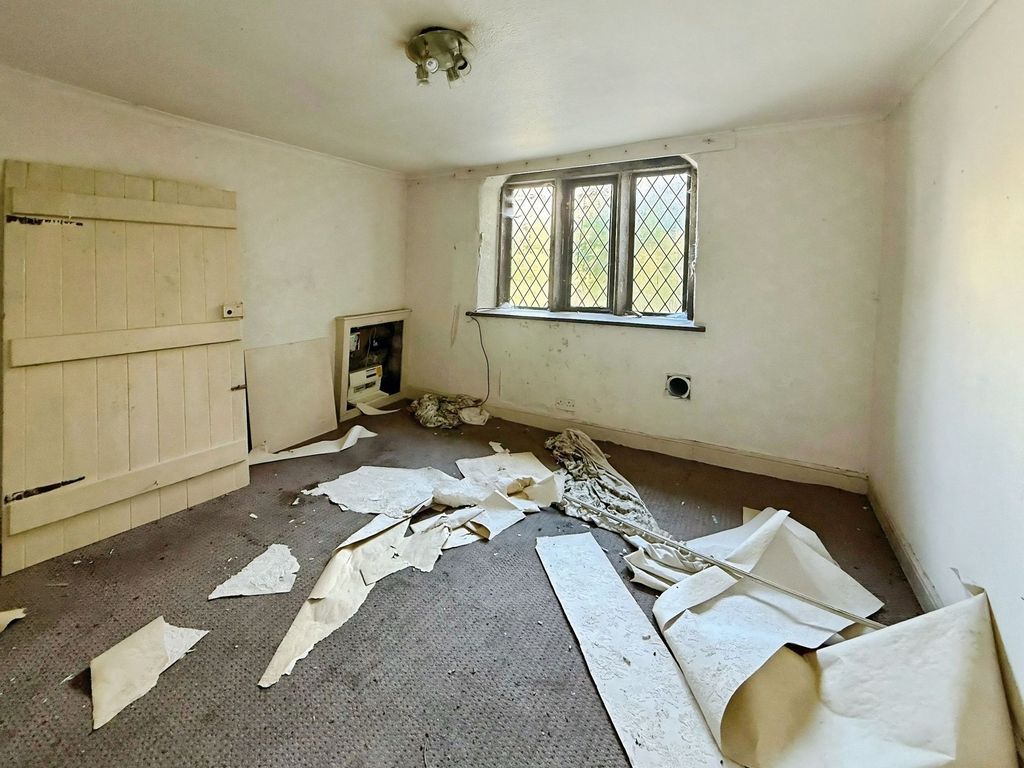 2 bed flat for saleWalmsgate, Barnoldswick BB18 photo 4
