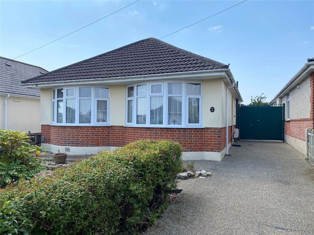 Property photo 1 of 23 Picture No. 09