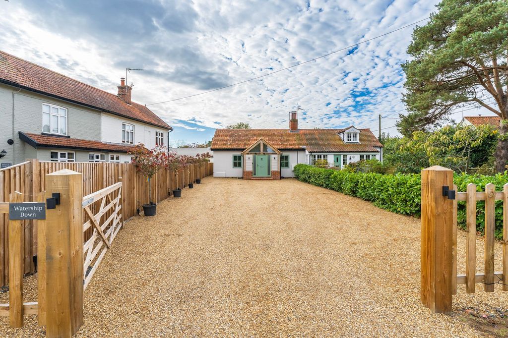 Property photo 1 of 25