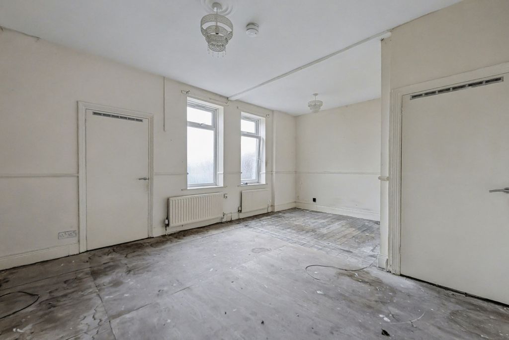 Property photo 2 of 15 1 Barrasford Street, East Howdon, Wallsend, Ne28 0Jz