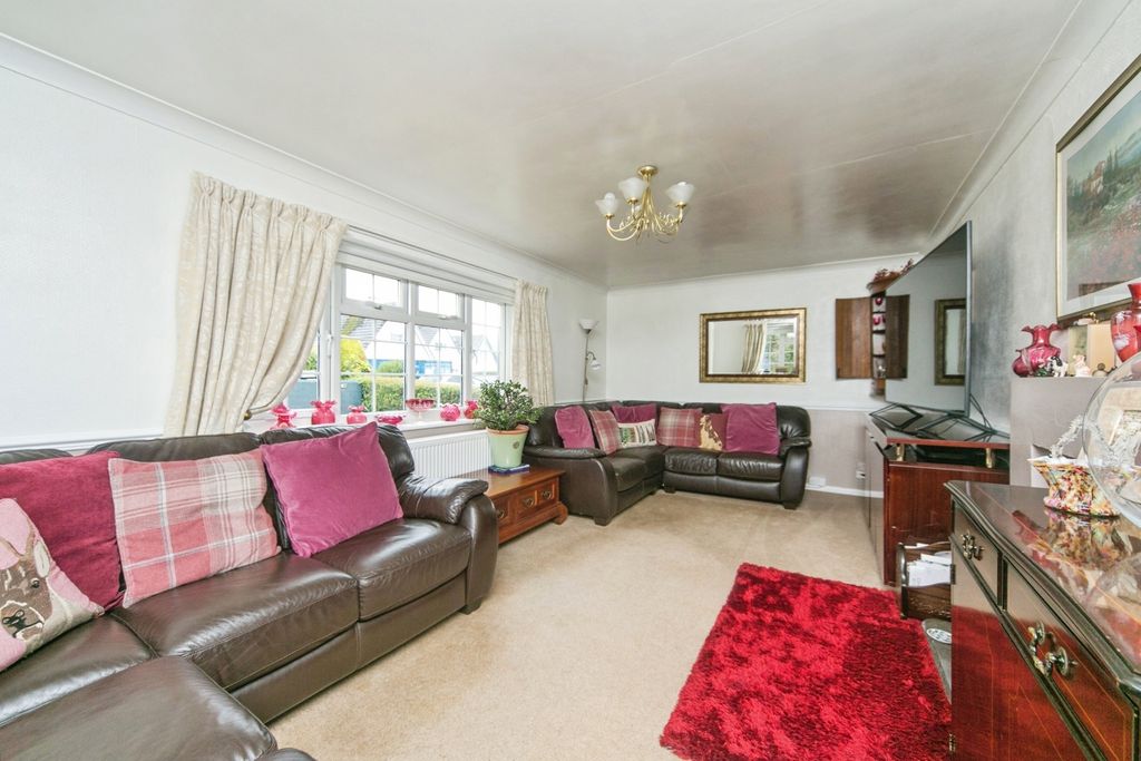 Property photo 2 of 21 Pbox-Img.Jpg