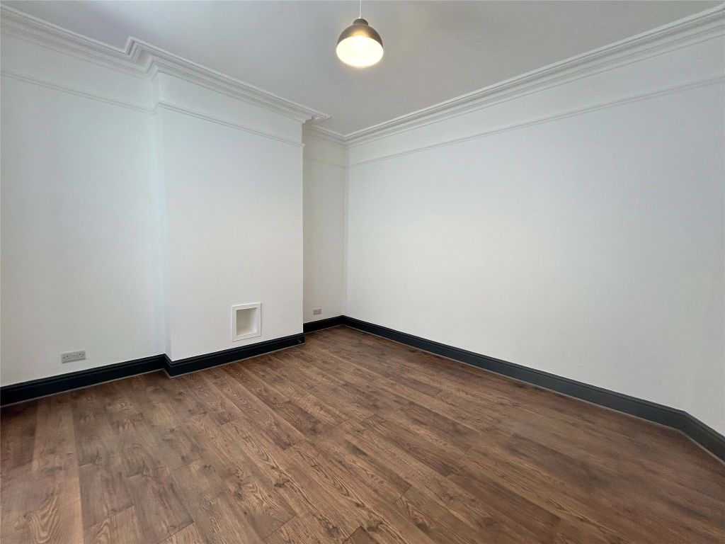 Property photo 2 of 11 Picture No. 01