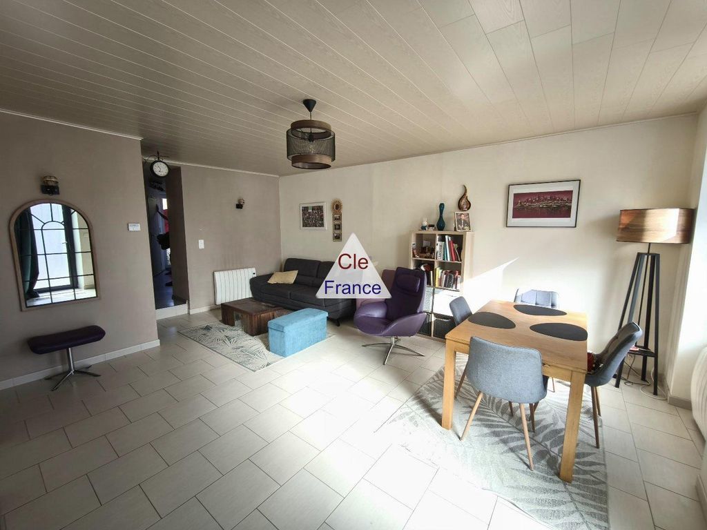 Property photo 3 of 14