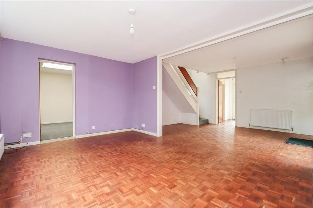 Property photo 3 of 20