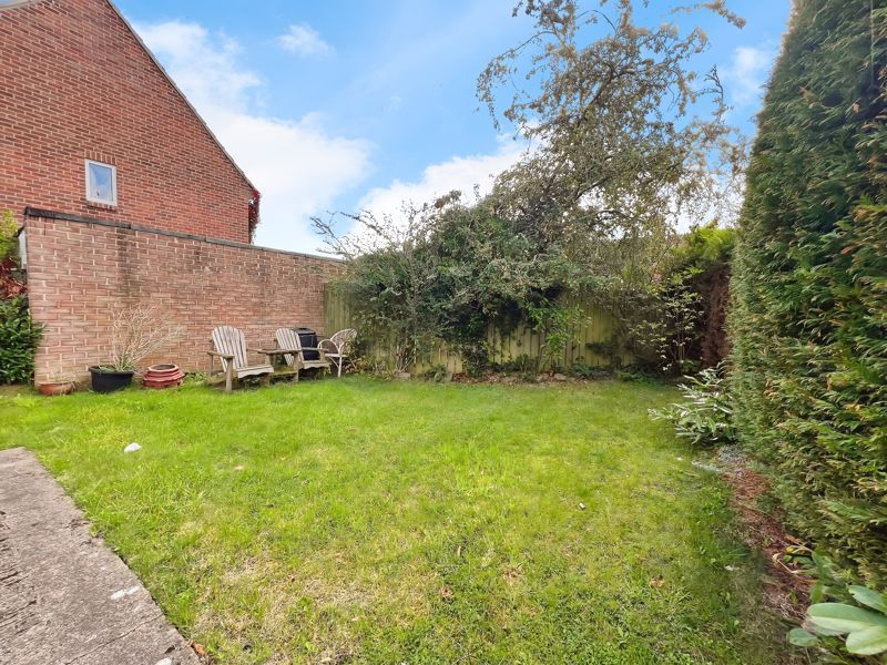 Property photo 2 of 14 Photo 5