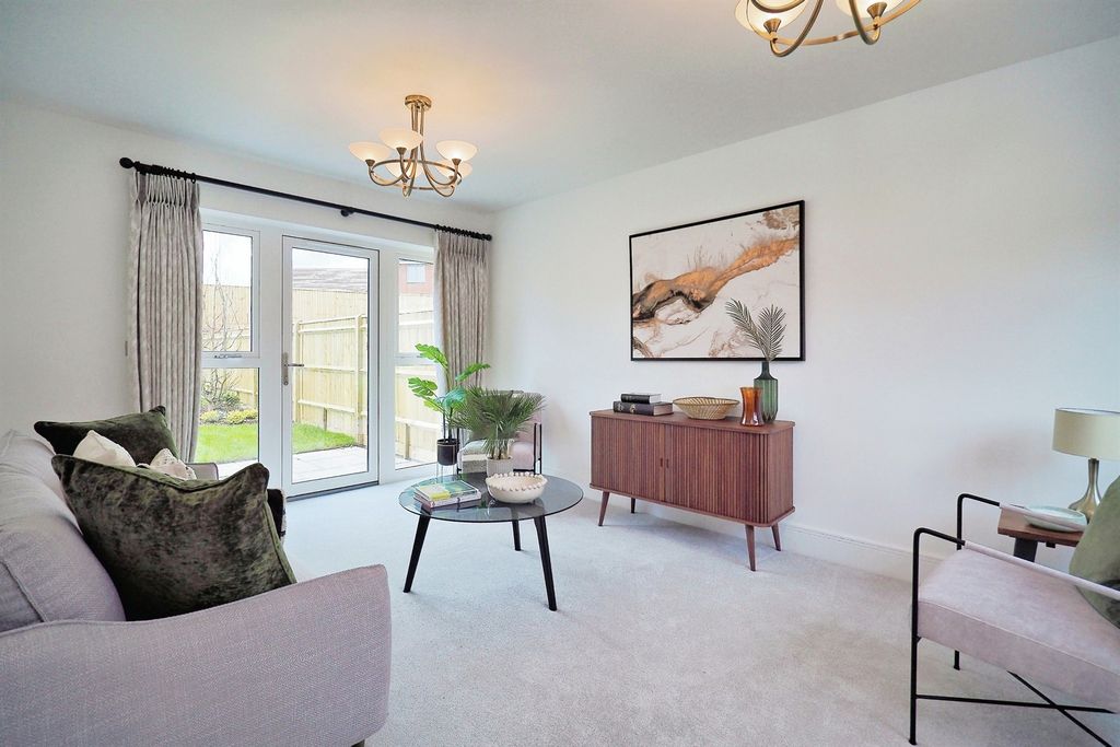 Property photo 3 of 9