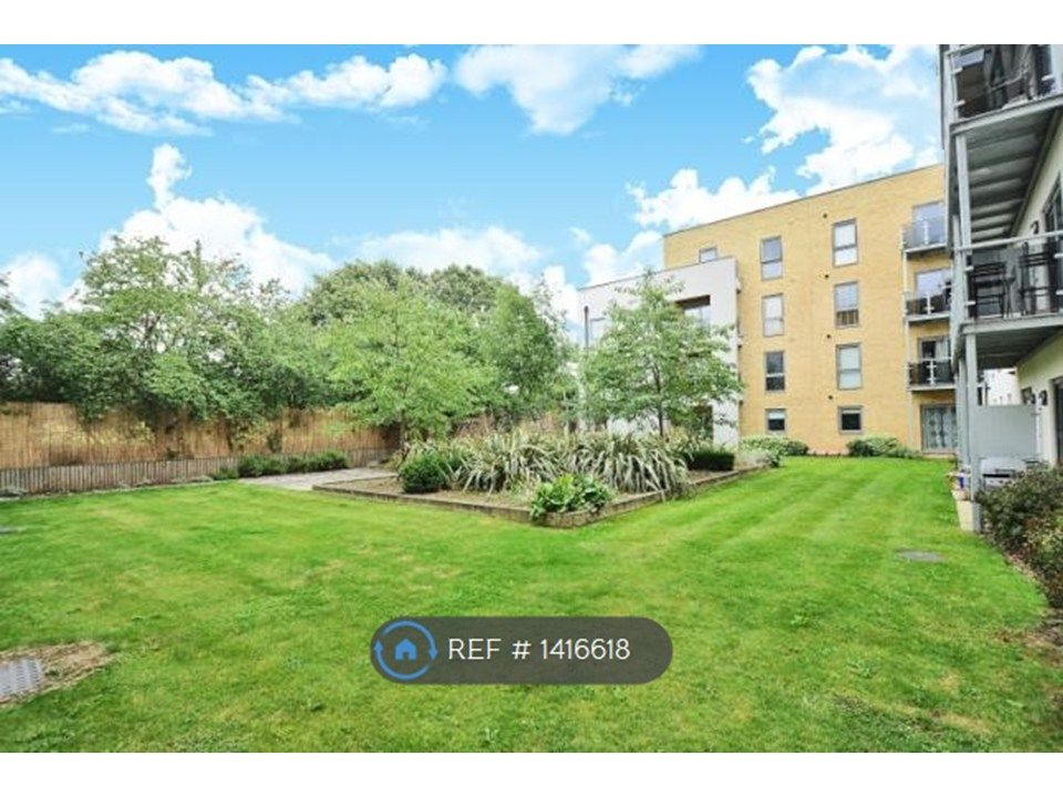 Property photo 1 of 16 Communal Garden