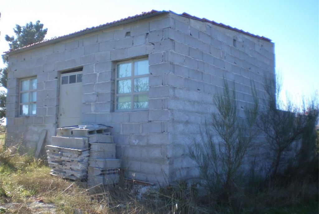 Property photo 3 of 48