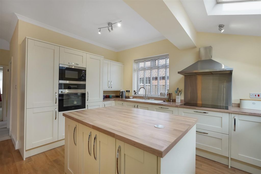 Property photo 3 of 12 Dsc05901.Jpg