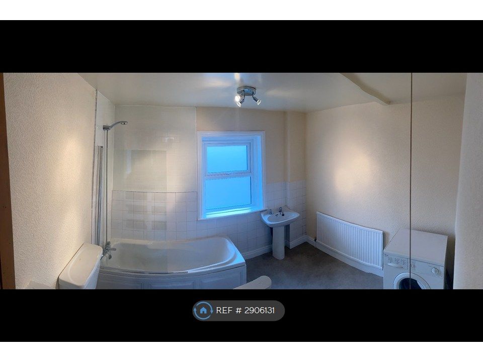 Property photo 3 of 4