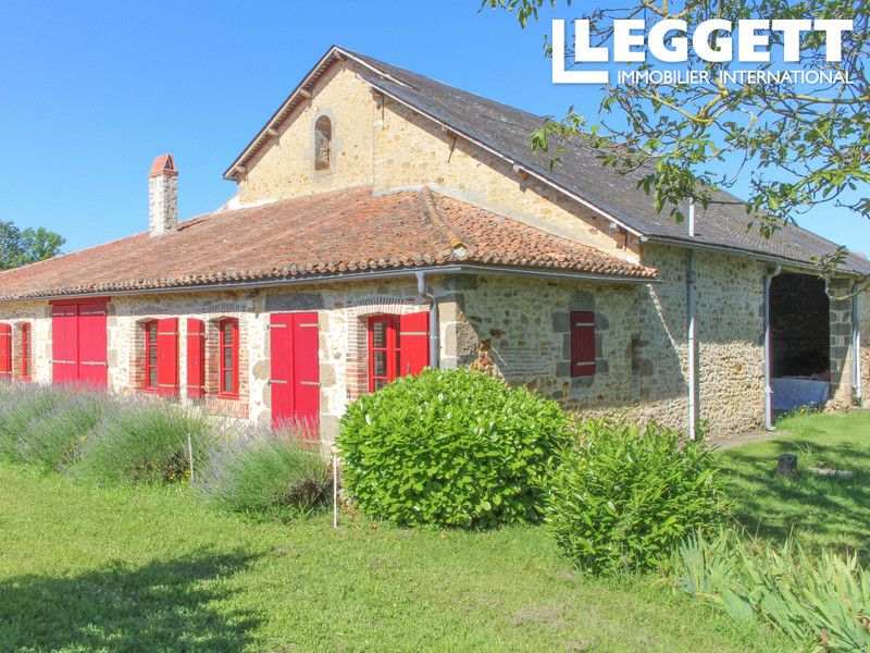 Property photo 2 of 10