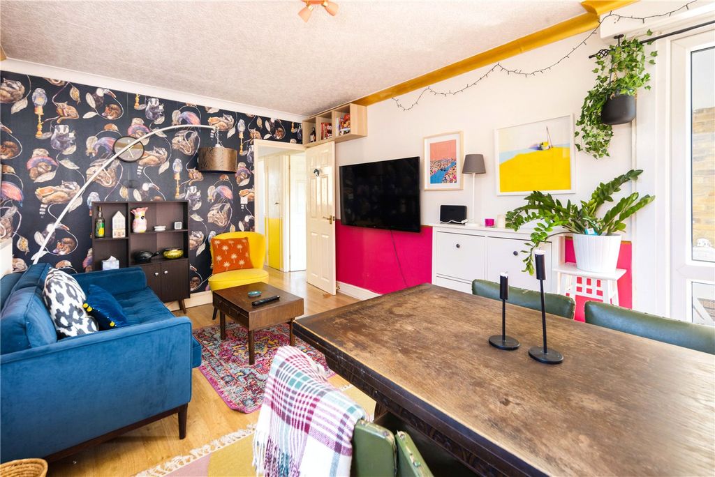 Property photo 2 of 20 Living Area View 2