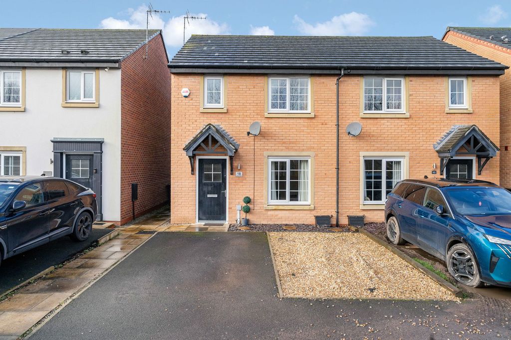 Property photo 1 of 20