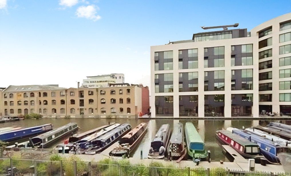 Property photo 1 of 18