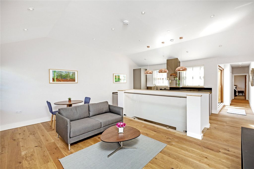Property photo 1 of 10 Reception Room